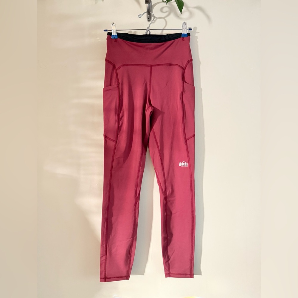 REI Berry Active7/8 Leggings size medium‎